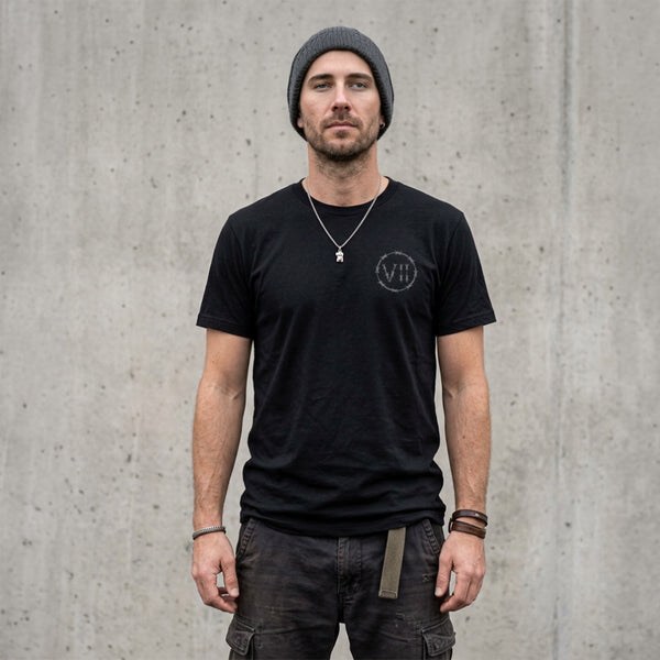 VII Crew tech-no unisex t shirt in black